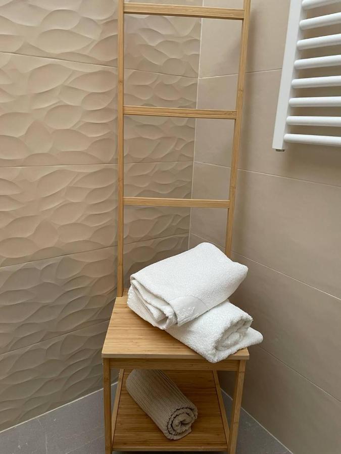 Alex Comfort House Bari Esterno foto