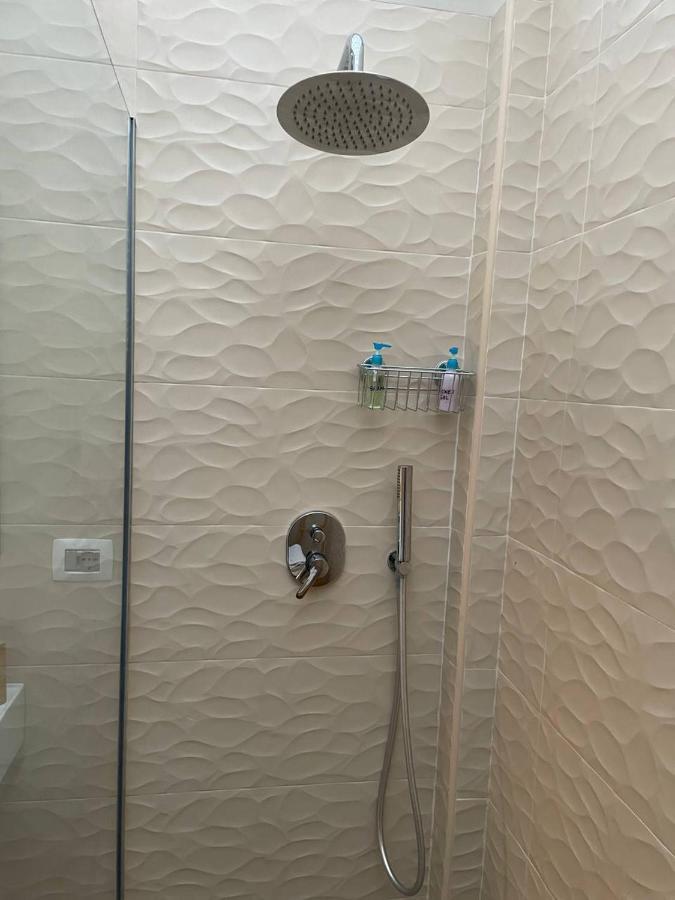 Alex Comfort House Bari Esterno foto